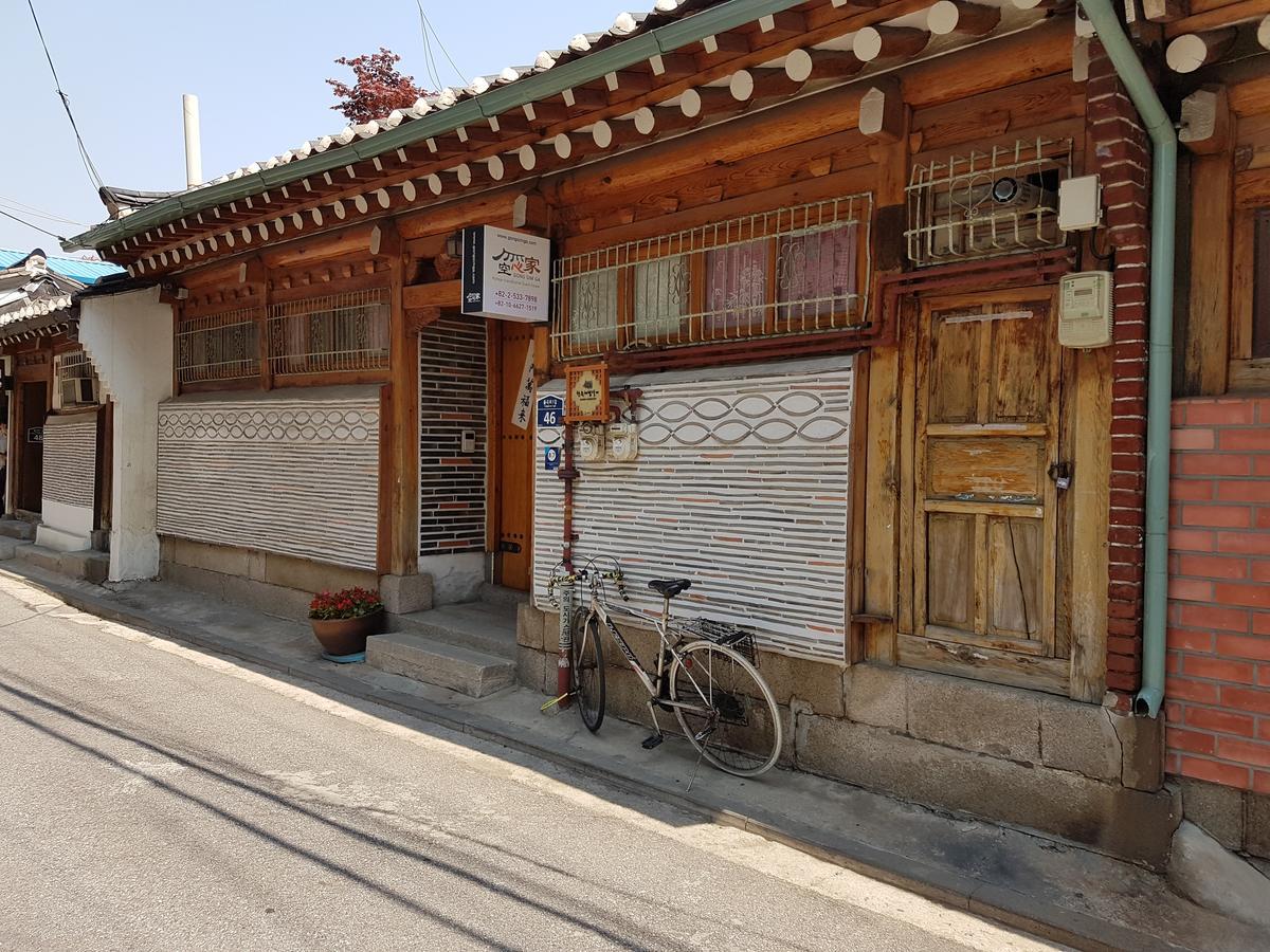 Gongsimga Hanok Guesthouse Seoul Exterior photo